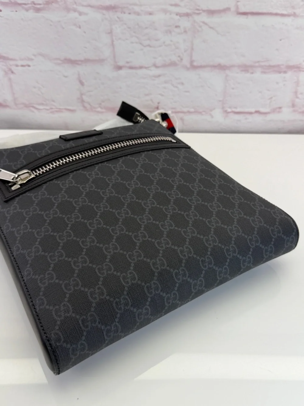 GUCCI Black GG Supreme Coated Canvas Flat Messenger Bag